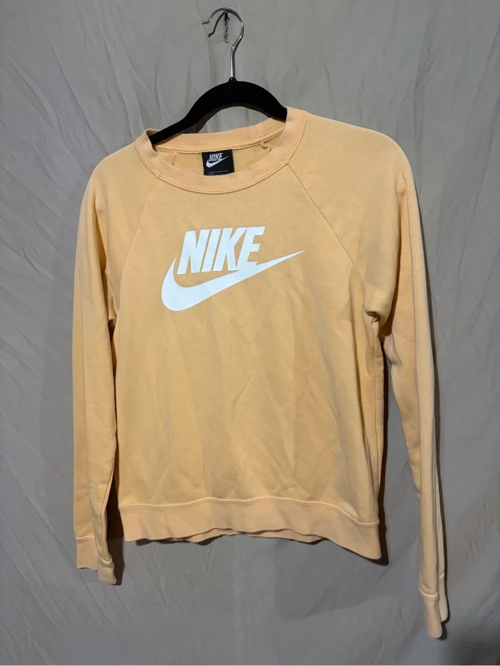 Nike crewneck
